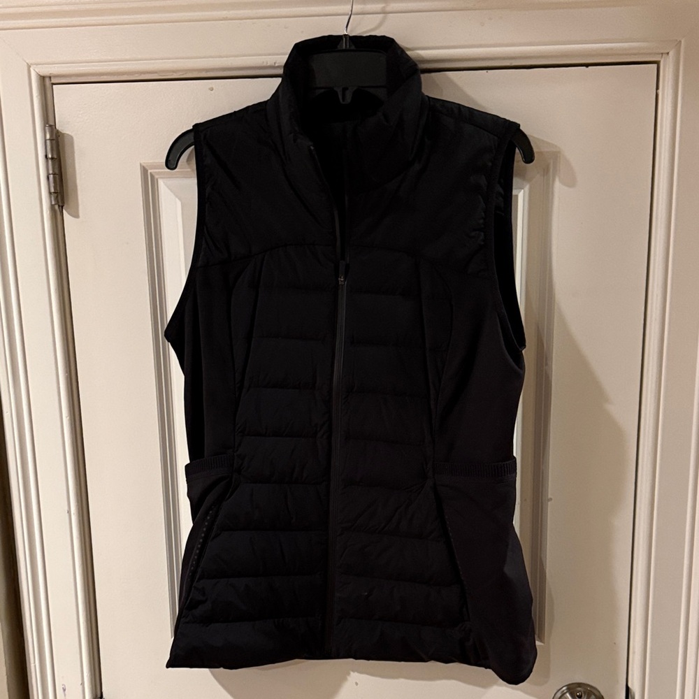 lululemon athletica Black Puffer Vest